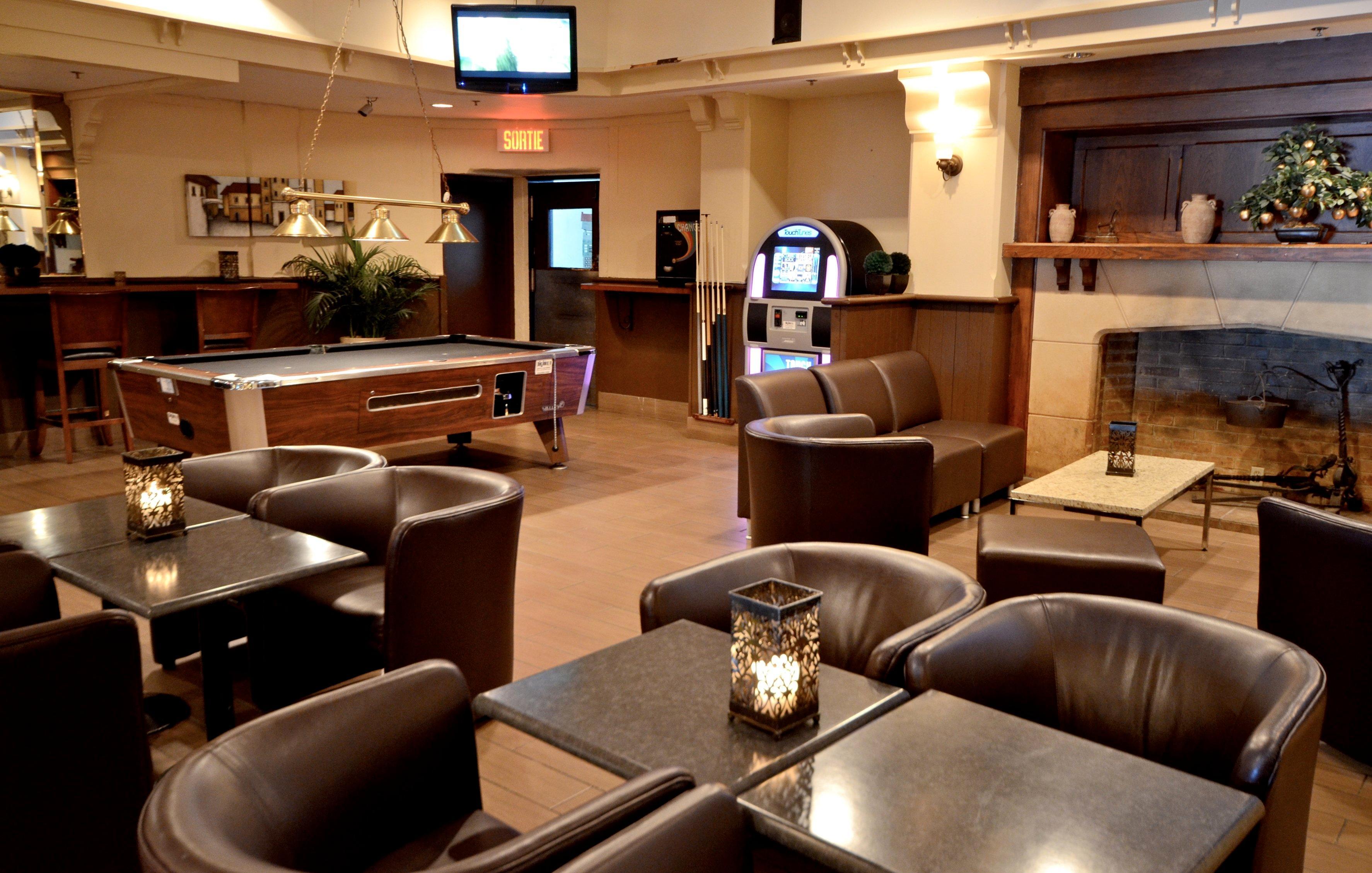 คราวน์ พลาซา มอนทรีออล แอร์พอร์ต Hotel มอนทรีอัล ภายนอก รูปภาพ