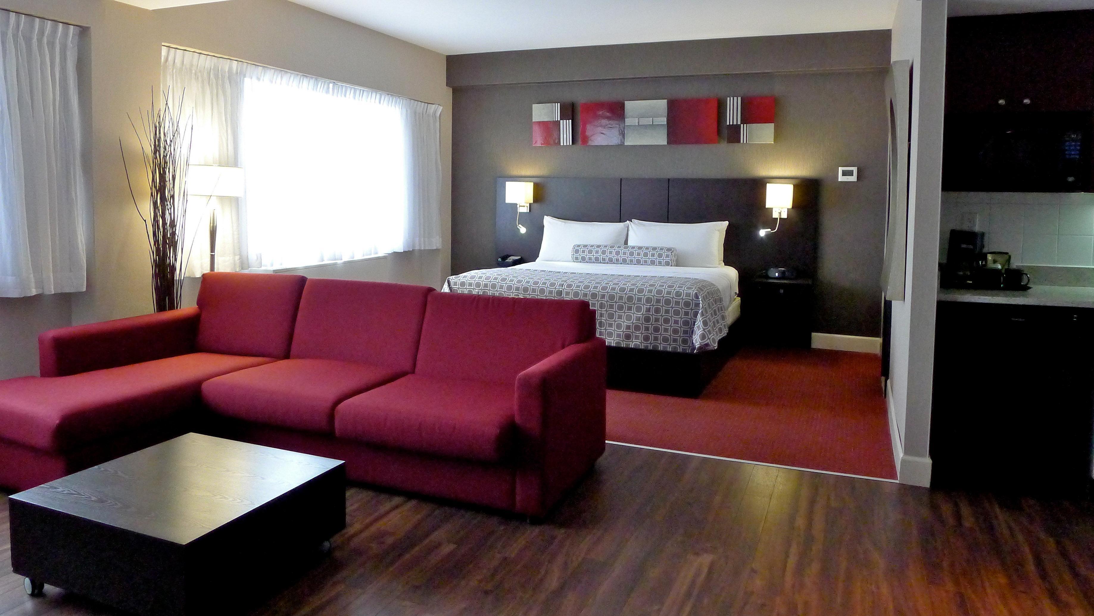 คราวน์ พลาซา มอนทรีออล แอร์พอร์ต Hotel มอนทรีอัล ภายนอก รูปภาพ