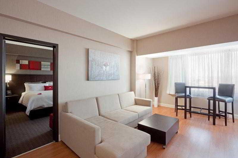 คราวน์ พลาซา มอนทรีออล แอร์พอร์ต Hotel มอนทรีอัล ห้อง รูปภาพ